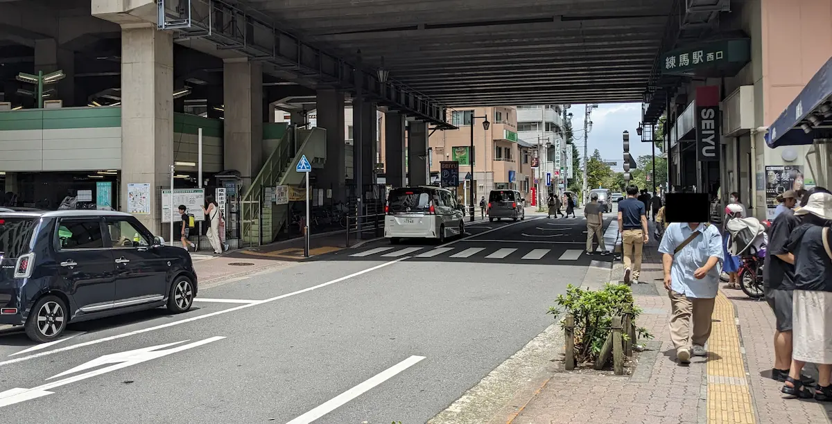 練馬駅西口の様子