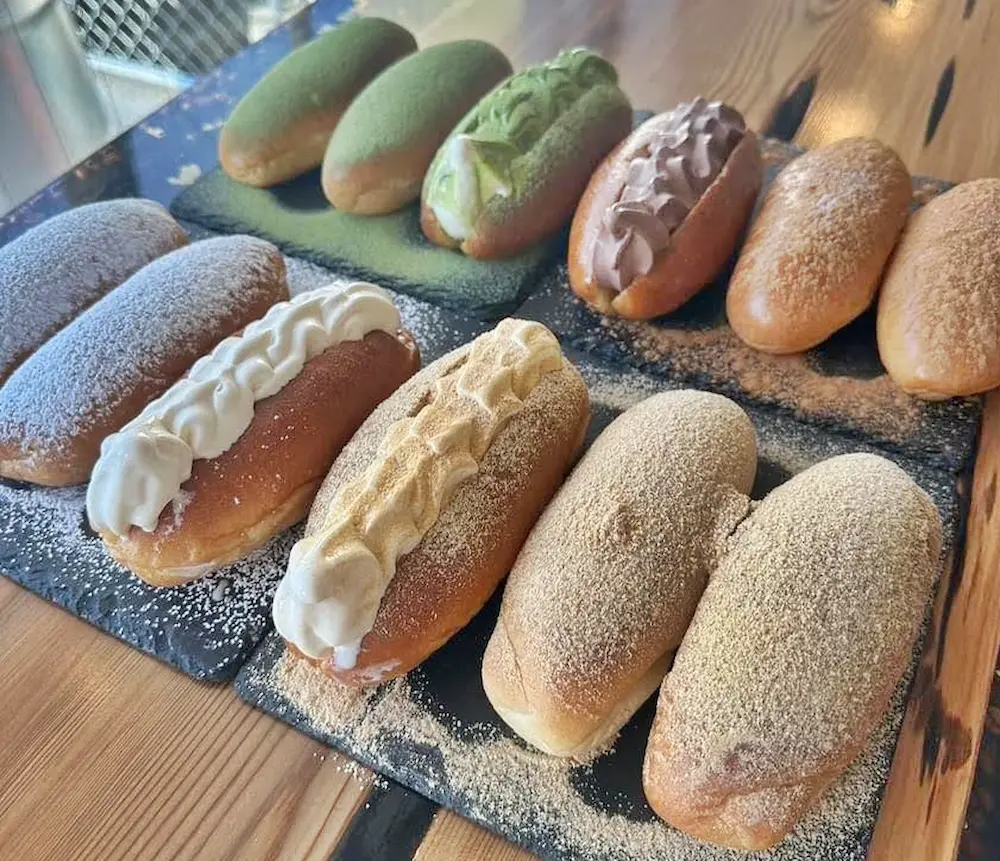 福岡県久留米市にある洒落カフェの揚げパン