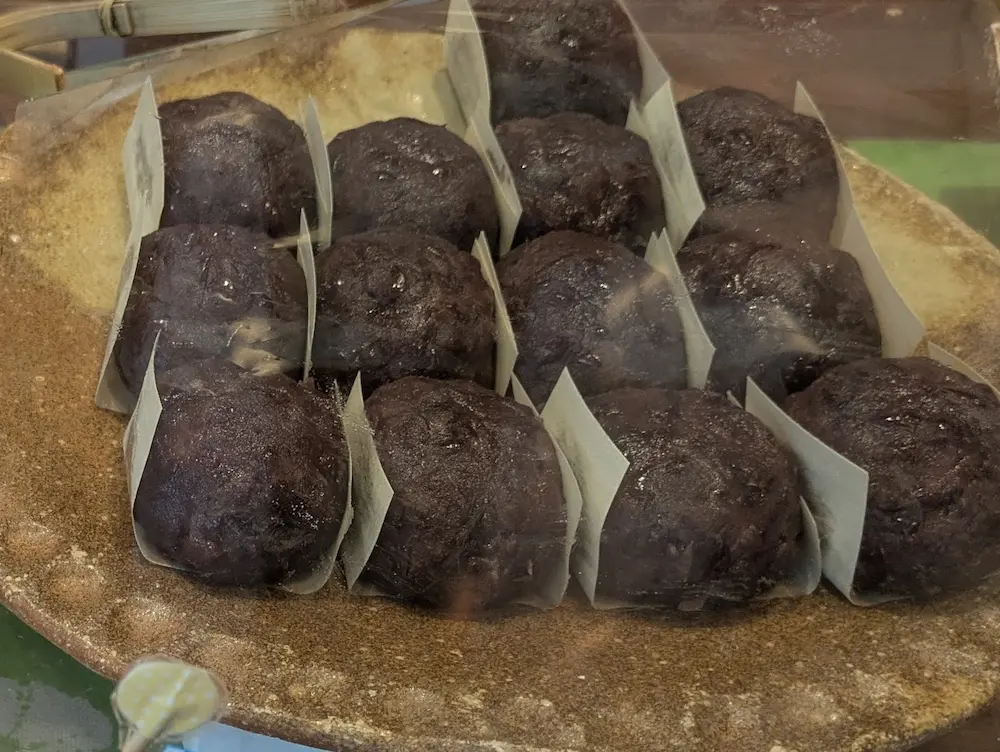 和菓子屋「仙太郎」の粒あんおはぎ