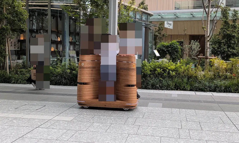 自動走行ロボットiino（イイノ）